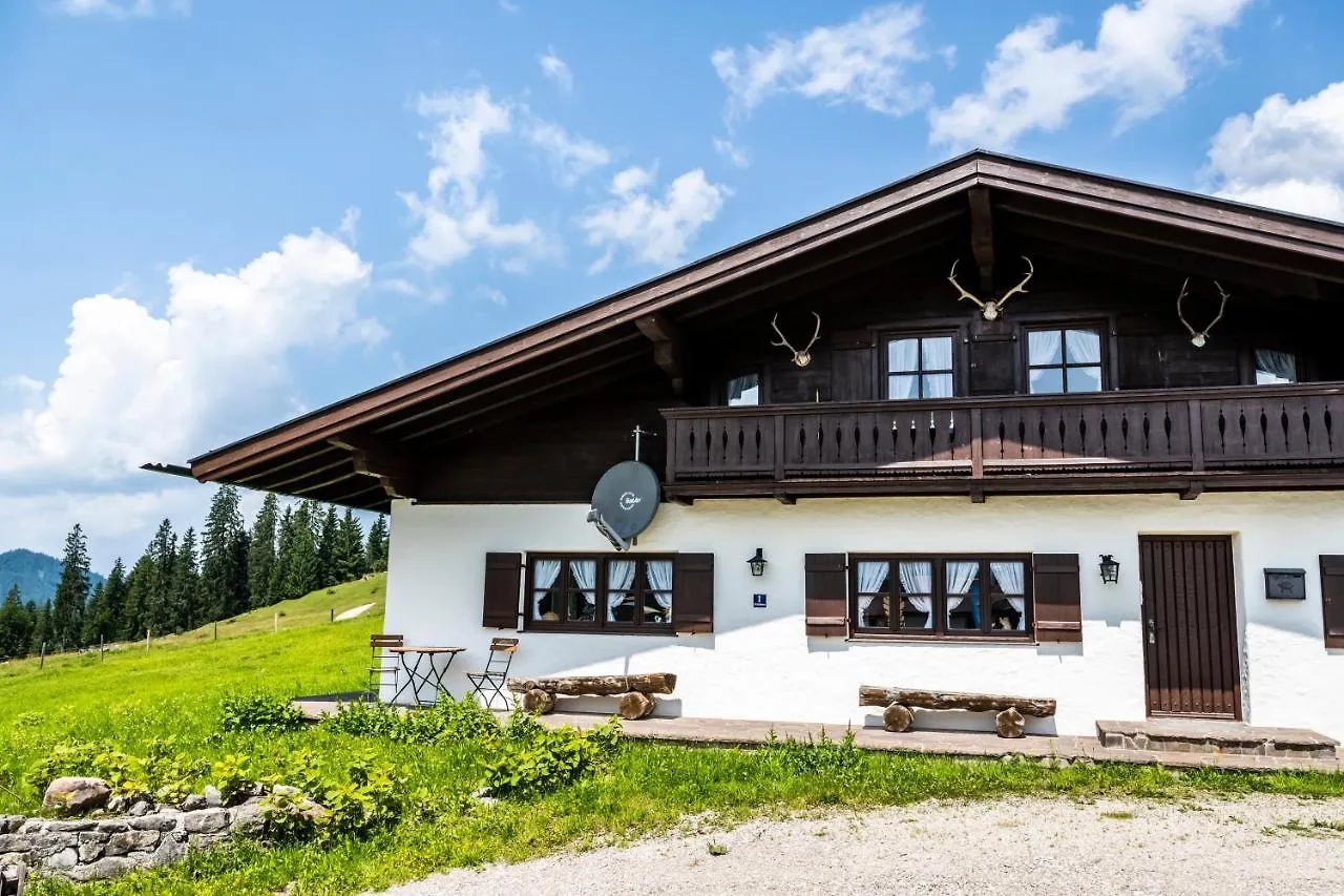 Ferienwohnung In Unterwirts Almhuette Auf Der Winklmoosalm Reit im Winkl Apartment